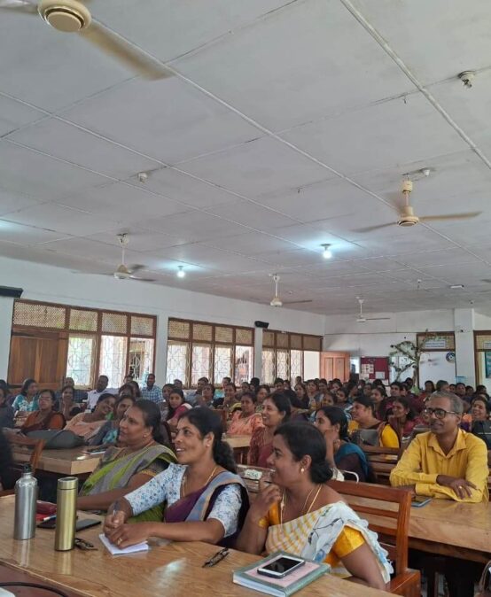The “Weda Jana Kathikawa” public forum was conducted with great success